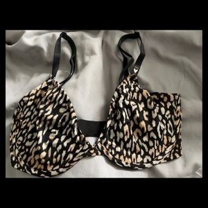 Victoria’s Secret unlined wired bra 34dd